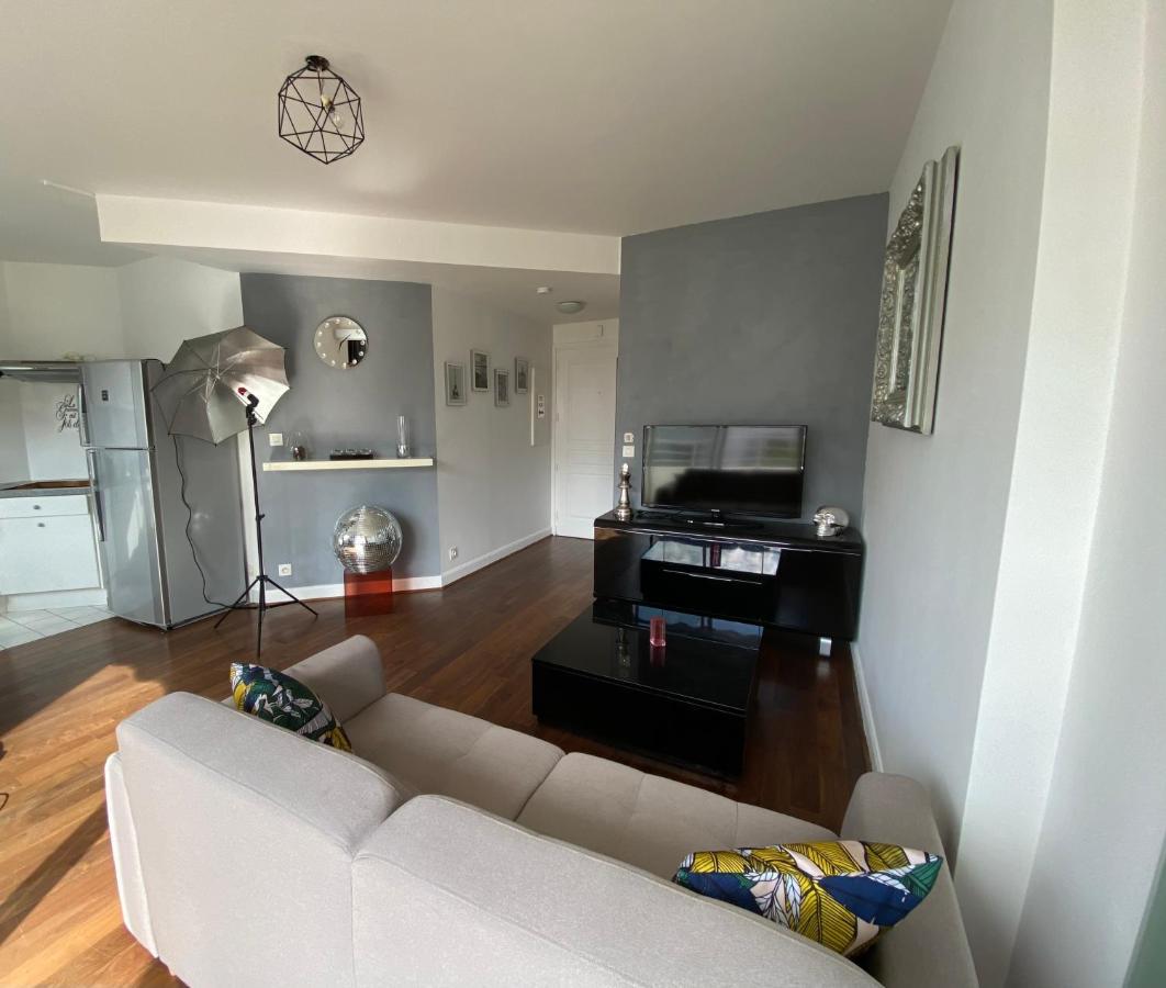 Charmant Appartement En Bord De Cher Saint-Avertin Luaran gambar